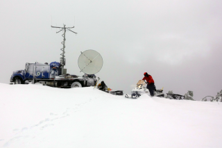 Figure 2.  DOW radar atop Packer John mountain