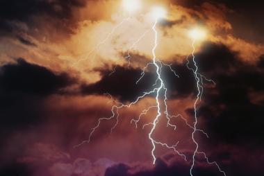 Lightning Impacts on Aviation